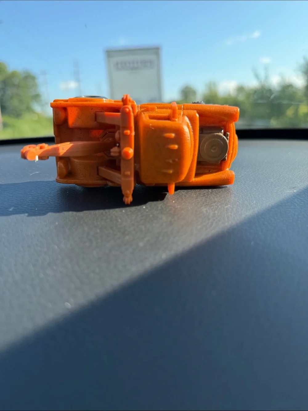 MCDONALDS Disney Pixar Cars Mater Tow Truck PLASTIC TOY CAR